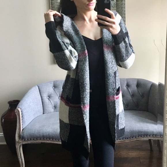 ✨LAST ✨Plaid Cardigan - Picture 3 of 8